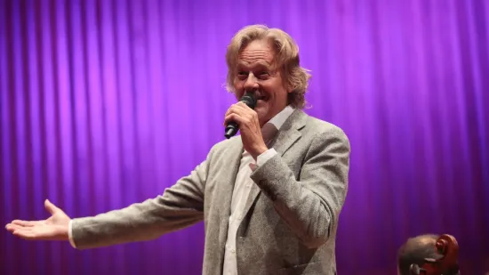 Tedi Spalato postao viralni hit: Pogledajte trenutak u kojem se 'ubacio' u pjesmu uličnog svirača