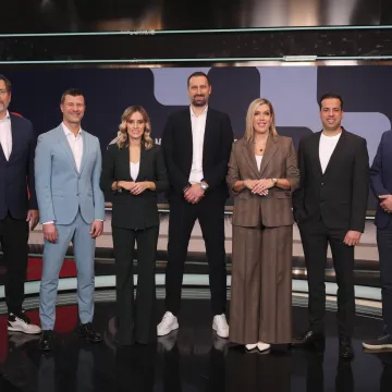 Marku Vargeku u goste stiže Duvnjak, a Ines Goda Forjan otkrila pozadinu kultne fotografije s kapetanom