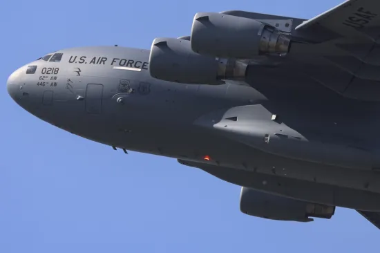 Trump premjestio nuklearni 'nju&scaron;kač', dok je misteriozni iranski avion sinoć sletio u Moskvu