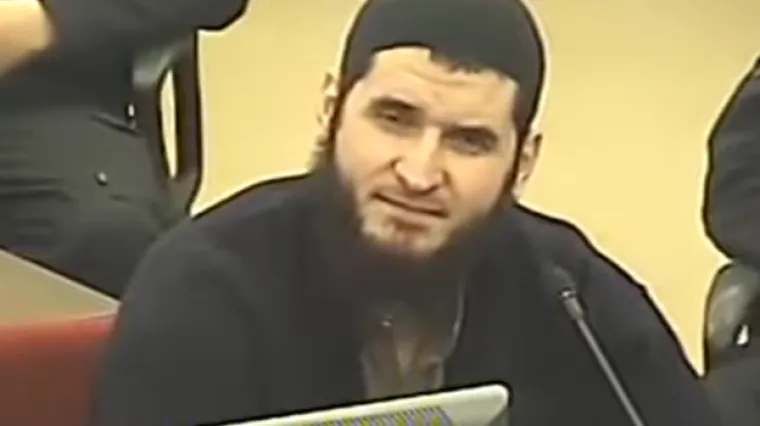 Islamski radikal strojnicom napao ambasadu SAD-a u Sarajevu: Prijetio je, stigla mu optužnica