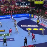 Pogledajte trenutak koji nas je zabrinuo: Junak koji nas je uveo u polufinale iza&scaron;ao &scaron;epajući