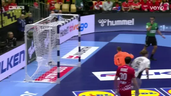 Jesu li suci zakinuli Hrvatsku? Pogledajte kontroverznu situaciju na utakmici protiv Njemačke