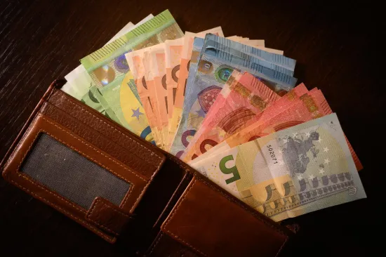 Dva sindikata prihvatila ponudu: Raste osnovica, ali odrekli su se jedne stvari