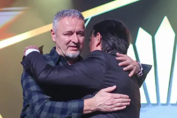 Zlatko Dalić i Thompson u zagrljaju na Cesarici: Ali sve su oči bile uprte u damu uz izbornika