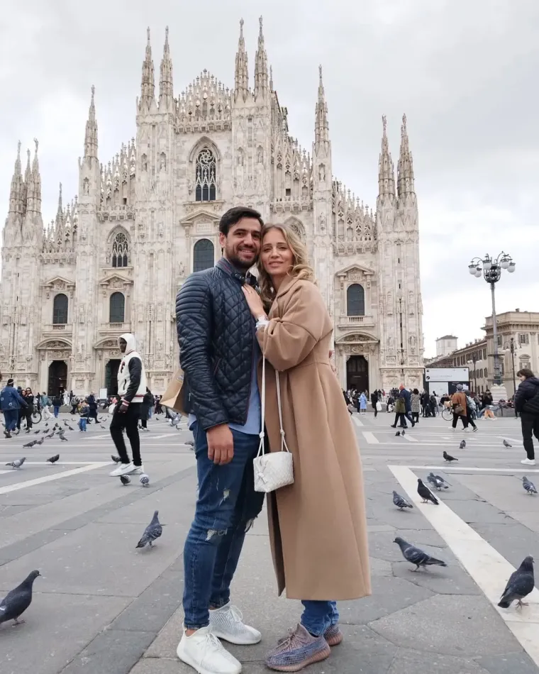 Ima hit s Thompsonom, a uz sebe zgodnu suprugu: Povezuje iz te&scaron;ka životna priča