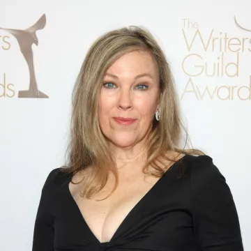 Hollywood se u suzama opra&scaron;ta od Catherine O'Hare: 'Manje je svjetla u mom svijetu'