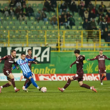 Demoni poslali poruku podr&scaron;ke pritvorenim Torcida&scaron;ima tijekom utakmice u Puli