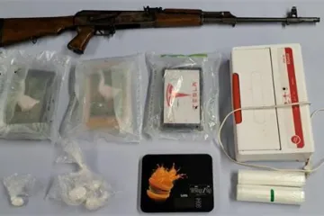 Sinjski diler pao s kokainom i snajperom