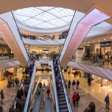 Odijevali Europu, a sad su pred kolapsom: Tisuće radnika dobilo otkaz putem SMS poruke