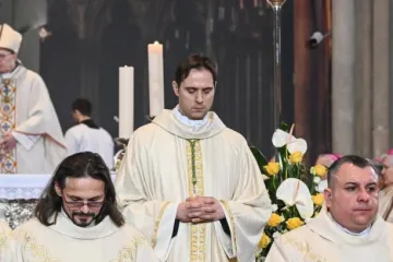 Potpuno drukčiji! Tko je mons. Kovač? Zaljubljenik u matematiku postao najmlađi biskup u Hrvatskoj