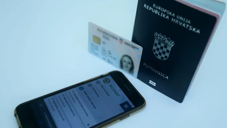 Stare osobne uskoro ne vrijede, prijete i kazne: Evo tko sve mora po novi dokument