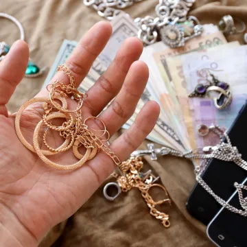 Slavonka dala nakit za operaciju kćeri, a onda shvatila surovu istinu