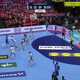 Načinović igra veliku utakmicu! Predivna akcija na&scaron;ih rukometa&scaron;a