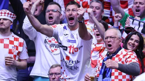 Ovaj video Duvnjaka na tribini dok se Hrvatska bori za broncu je sve &scaron;to trebate vidjeti