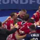 Oni su vladari rukometa! Pogledajte ovo slavlje na kraju velike pobjede