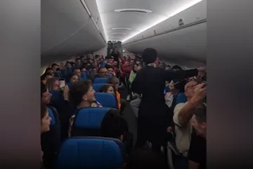 Poletjeli su! Hrvatski rukometa&scaron;i vraćaju se kući, pogledajte atmosferu u avionu!