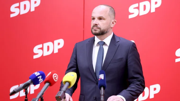 SDP žestoko po HDZ-u, Hajda&scaron; Dončić obratio se medijima: 'Ovo je državni udar'