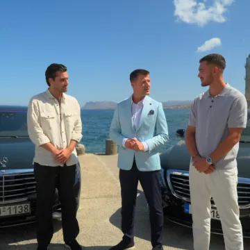 Večeras počinje! Petar i Karlo odmah će dijeliti ruže, a neke djevojke neće ni dospjeti u vilu