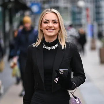 Natalie Balmix iznenadila fanove povratkom na scenu i drastičnom promjenom imidža