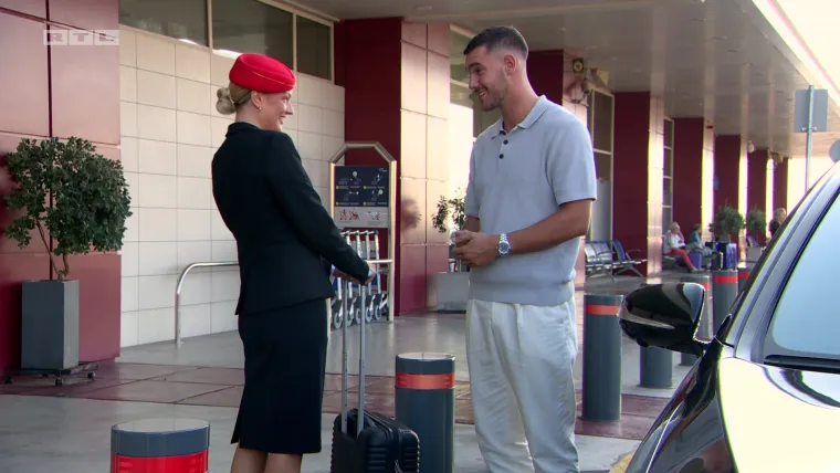 Gospoda Savr&scaron;eni podijelili prve ruže, a četiri djevojke ne ulaze u vilu: 'Gotovo je, zaljubila sam se!'