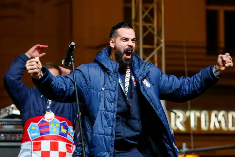 Najbolji hrvatski rukometa&scaron; ikad: 'Dečki su pobijedili i EHF, a politika me ne zanima'