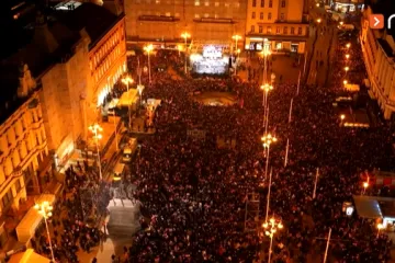 Neviđeni kadrovi s dočeka rukometa&scaron;a: O ovim prizorima će se danima pričati...