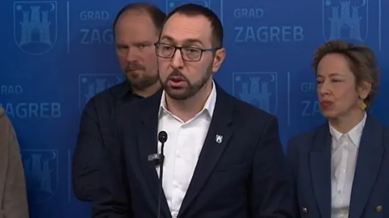 Toma&scaron;ević: 'HDZ kontrolira Thompsona i koristi ga za ru&scaron;enje lokalne vlasti'