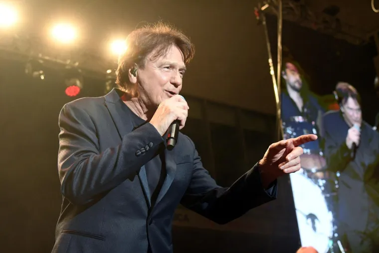 Tko je supruga Zdravka Čolića? Zajedno su vi&scaron;e od tri desetljeća, a ovako su se upoznali