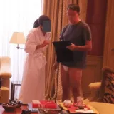 Cure detalji veze Epsteina i Putina, slike iz 'Kuće grijeha' usosile biv&scaron;eg ministra: 'Ne znam &scaron;to sam tamo radio'