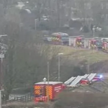 Prve fotografije s mjesta pada zrakoplova: Sve hitne službe na terenu, stižu i istražitelji