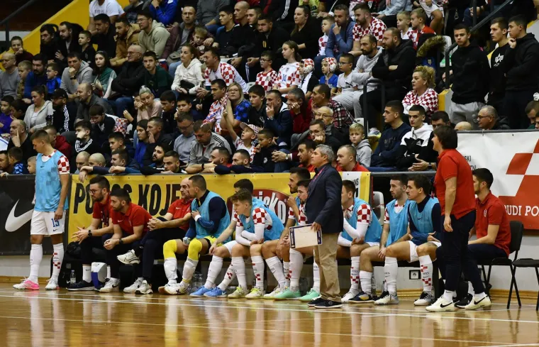 Izbornik samouvjeren uoči utakmice generacije: 'Jo&scaron; ni&scaron;ta nismo napravili, nema bijele zastave'