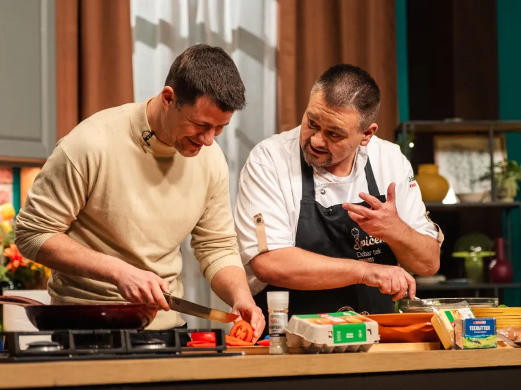 Chef &Scaron;piček pokazao je Marku Vargeku kako pripremiti slasnu gibanicu s puretinom, sirom i tikvicama