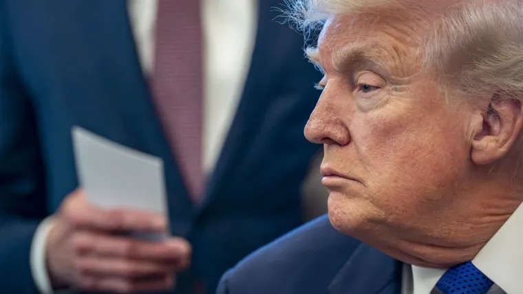 Trump komentirao nove dokumente o Epsteinu: 'To je bila urota, mislim da je sada vrijeme...'