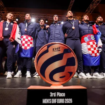 Rukometni junaci Hrvatske: Evo kako izgleda slavlje reprezentacije iz njihove perspektive