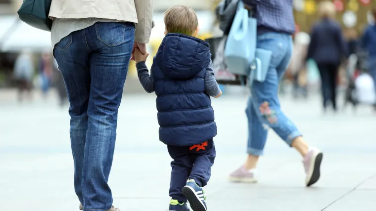 Nova kampanja za roditeljstvo: Država daje 500 tisuća eura za obitelji s vi&scaron;e djece