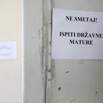 Imamo problem! Nastala žestoka rasprava zbog odlika&scaron;a koji su pali na državnoj maturi