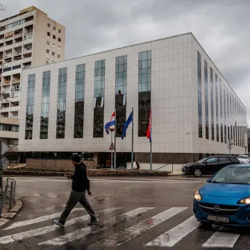 Evakuiran Općinski sud u Splitu: Telefonom stiglo uznemirujuće upozorenje