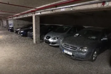 Biste li kupili auto u kojem se krijumčarila droga i migranti? A za 150 eura?