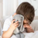 Mučili i izgladnjivali sina (3) do smrti: Zaključavali ga u mraku, tukli, vezali za WC. 'U njega je u&scaron;ao demon'