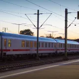 Ubio samohranog oca u vlaku: Pitao ga za kartu, a onda divljački nasrnuo