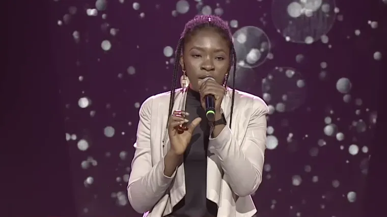 Zmija ubila mladu pjevačicu: Preminula čekajući protuotrov nakon ugriza...