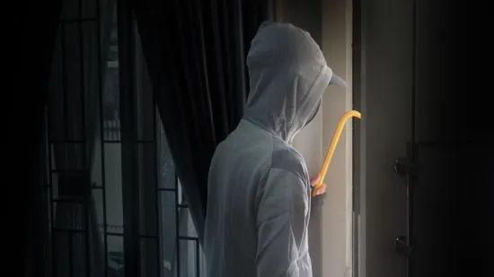 Maskirani tip im je upao u stan: Obitelj zatekla jeziv prizor, odmah su znali &scaron;to je napravio