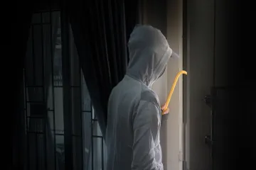 Maskirani tip im je upao u stan: Obitelj zatekla jeziv prizor, odmah su znali &scaron;to je napravio