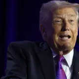 Trump im nudi pomoć, ali ima neobičan uvjet: 'Stavlja vlastiti narcizam iznad svega'