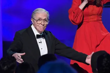 Legendarni barmen iz 'Will i Grace' preminuo u 95. godini, obitelj oplakuje voljenog glumca