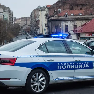 Ubio kumu nasred ulice nakon &scaron;to je dijete ostavila u &scaron;koli: 'Ležala je u lokvi krvi'