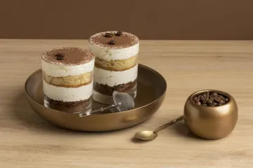 Elegantan desert za proslavu ljubavi: Isprobajte ovaj recept za tiramisu u ča&scaron;i