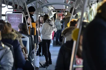 Glasno telefoniranje u javnom prijevozu? Gospođa Vlatka dala je najbolji komentar: 'Od Trga do Dubrave...'