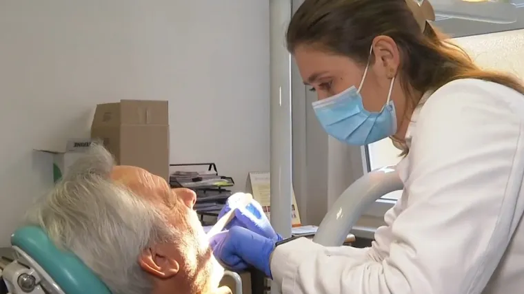 &Scaron;tetne za okoli&scaron;, ne i za ljude: Svejedno im je odzvonilo. Pokriva li HZZO bijele plombe?