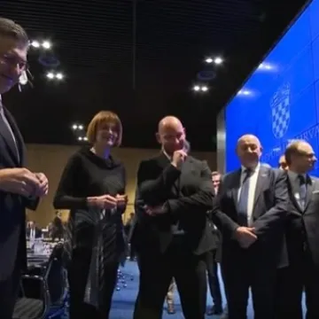 Tonka misli da je ministar Habijan izniman čovjek... &Scaron;teta &scaron;to roboti ne mogu glasati